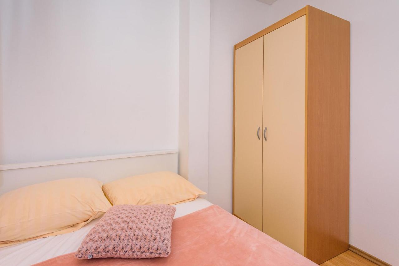 Apartments Zdravko Клек Экстерьер фото