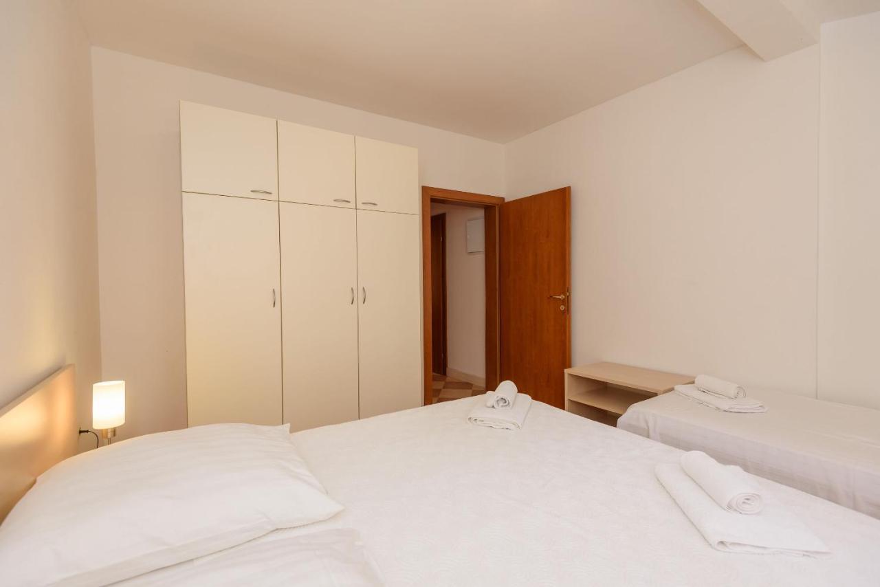 Apartments Zdravko Клек Экстерьер фото