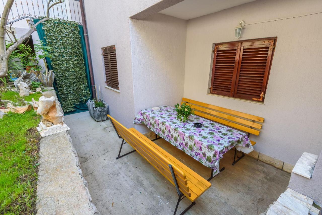 Apartments Zdravko Клек Экстерьер фото