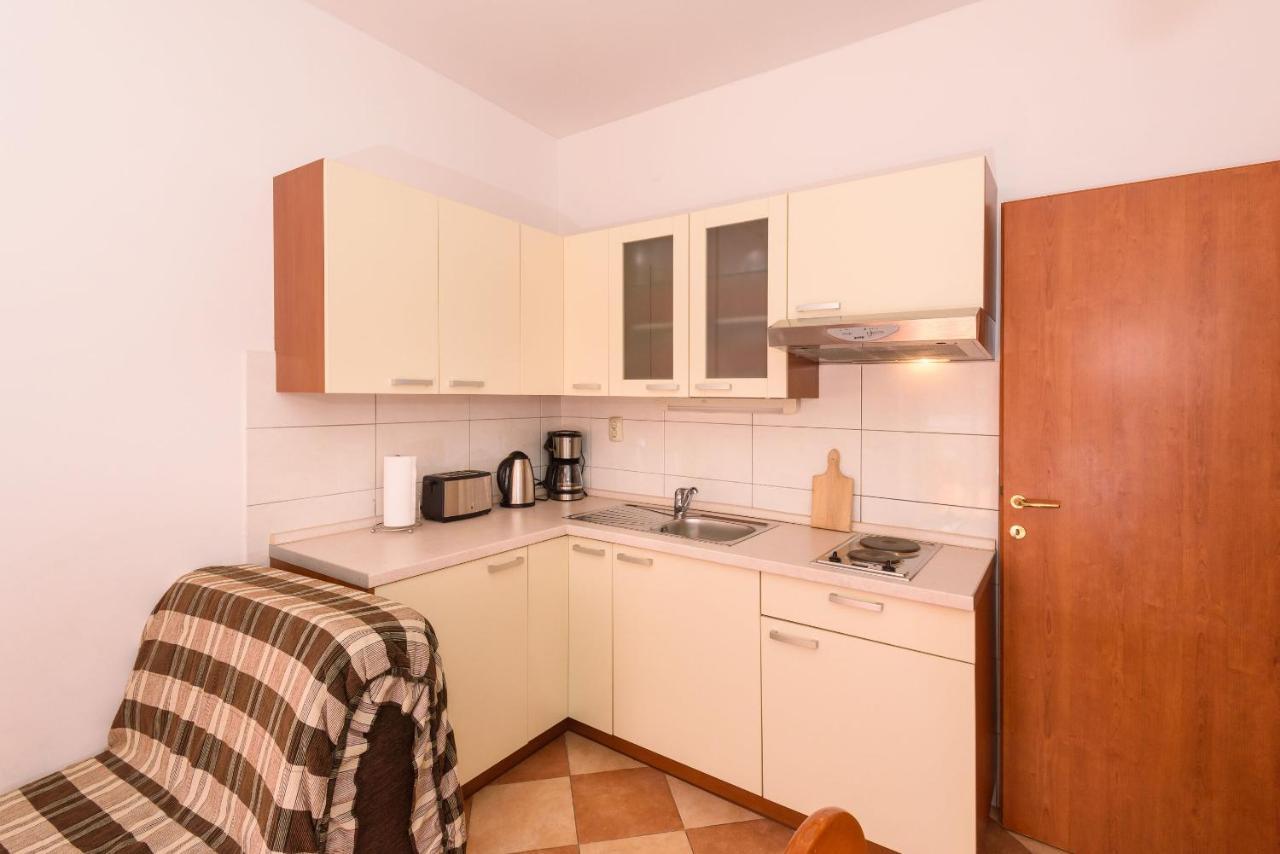 Apartments Zdravko Клек Экстерьер фото