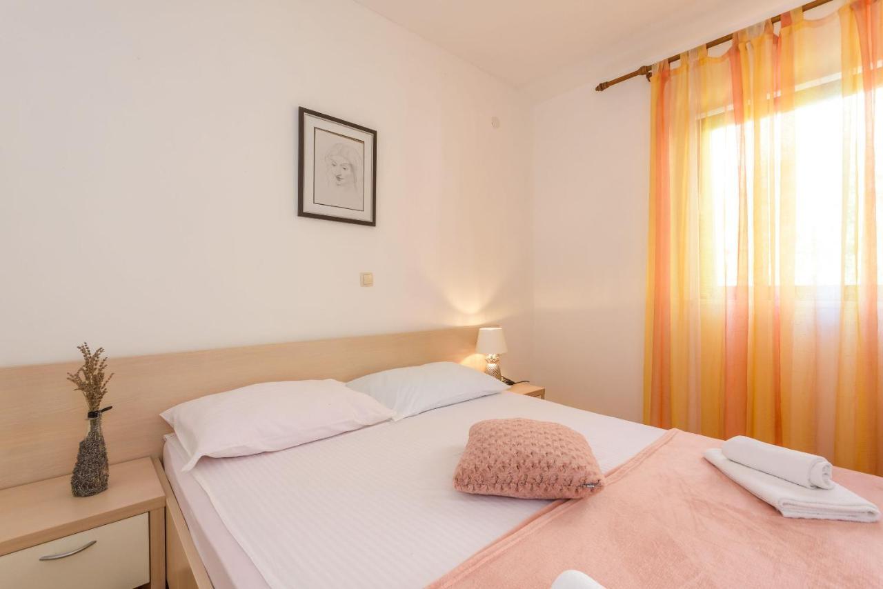 Apartments Zdravko Клек Экстерьер фото
